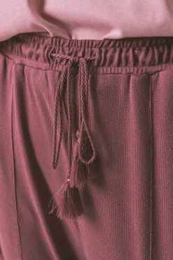 Pantal&oacute;n largo punto suave granate