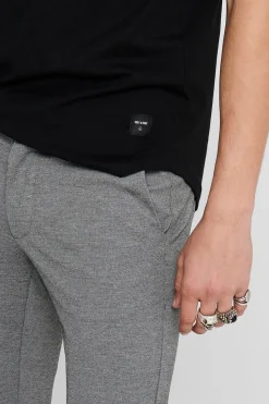 Pantal&oacute;n largo slim