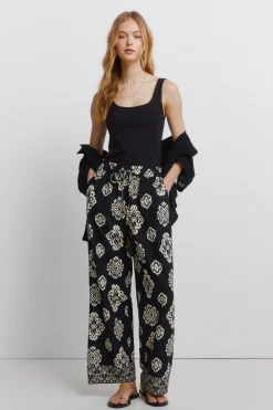 Pantalón lino estampado