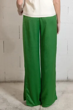 Pantal&oacute;n palazzo