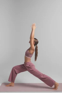 Pantalón recto ancho suave rosa