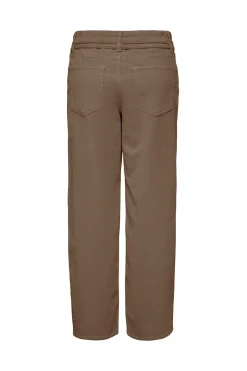 Pantal&oacute;n recto con cintur&oacute;n