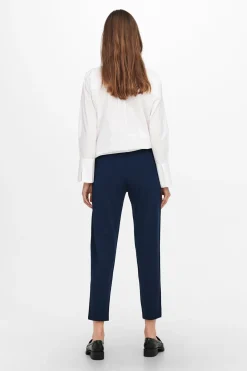 Pantal&oacute;n recto pinzas