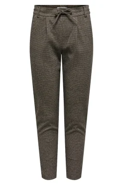 Pantal&oacute;n regular fit