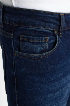 Pantal&oacute;n vaquero ajustado