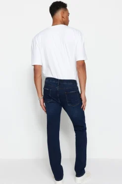 Pantal&oacute;n vaquero ajustado