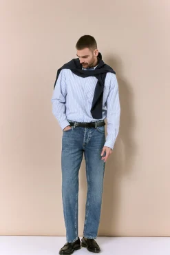 Pantal&oacute;n vaquero new straight fit