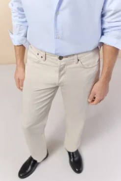 Pantal&oacute;n vaquero new straight fit