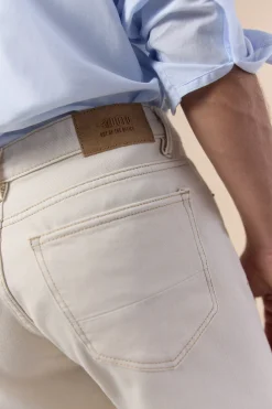 Pantal&oacute;n vaquero new straight fit