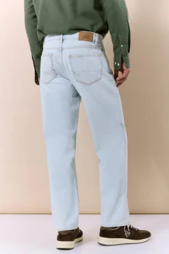 Pantal&oacute;n vaquero new straight fit