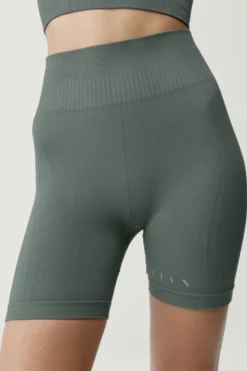 Pantalones cortos deportivos Eris verde