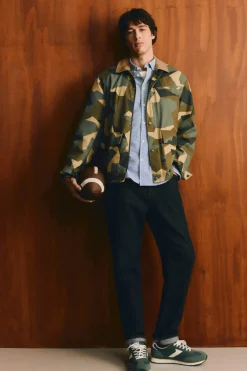 Parka camuflaje cuello contraste