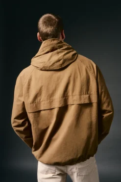 Parka corta algod&oacute;n