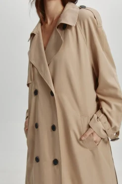 Parka larga entretiempo