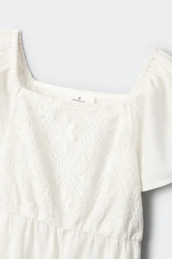 Peto bordado suizo ni&ntilde;a