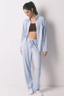 Pijama camisero largo azul estampado puntos