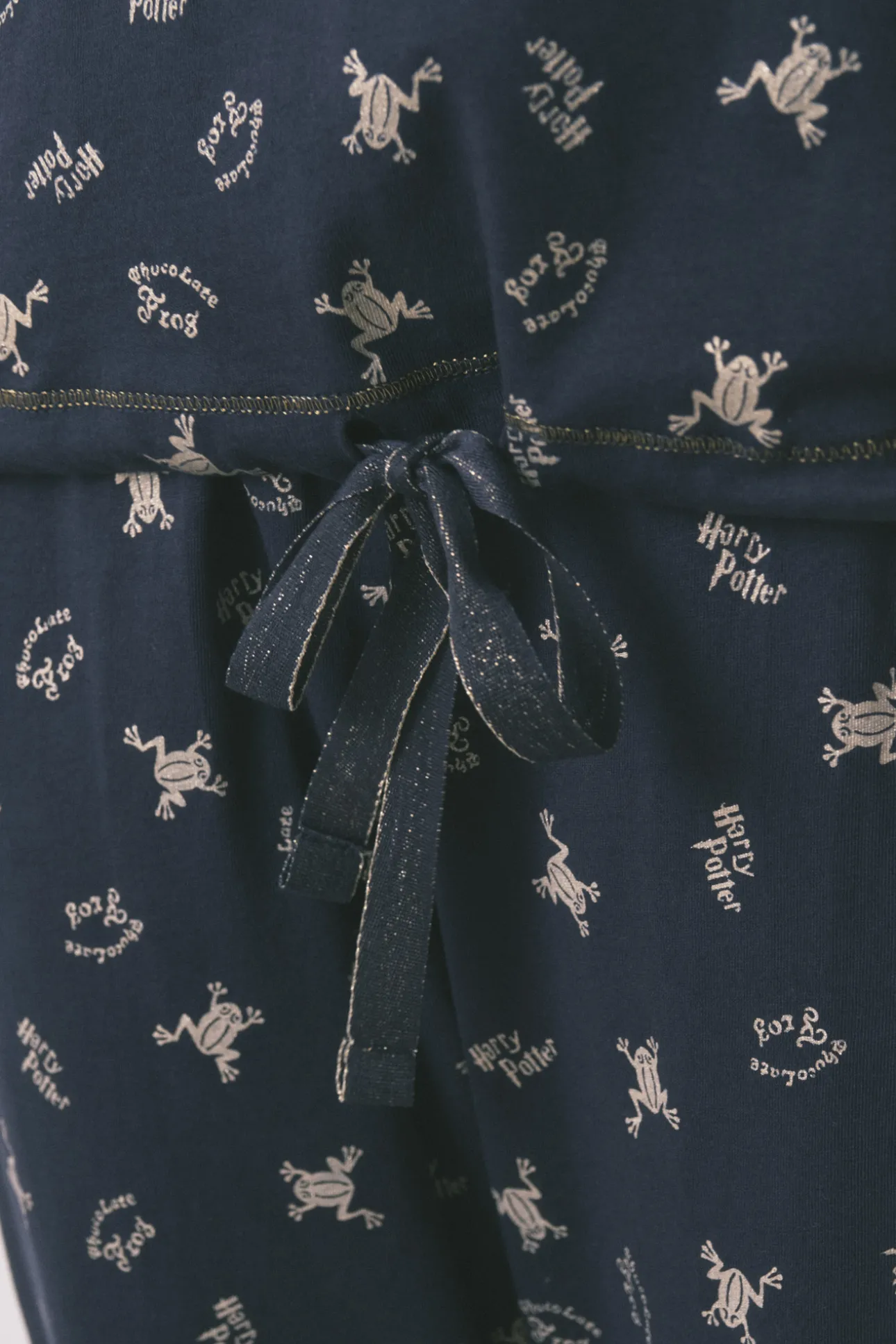 Pijama largo 100% algodón azul estampado ranitas