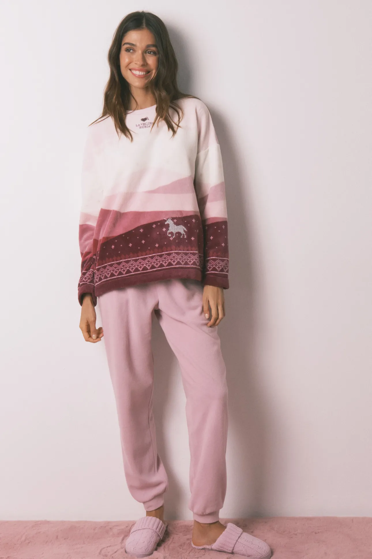 Pijama largo polar La Vecina Rubia