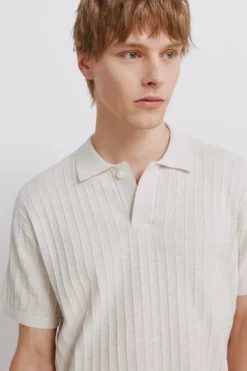 Polo b&aacute;sico estructura