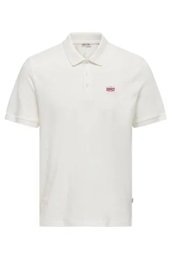 Polo con detalle frontal