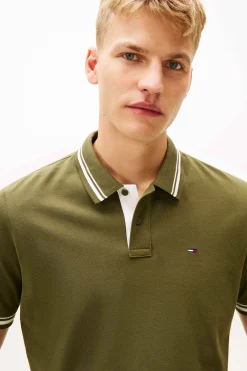 Polo de corte regular