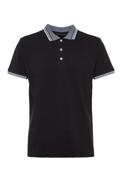 Polo detalle cuello y mangas