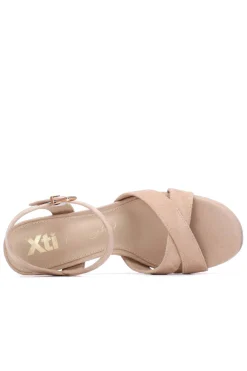 Sandalia tac&oacute;n ancho y plataforma