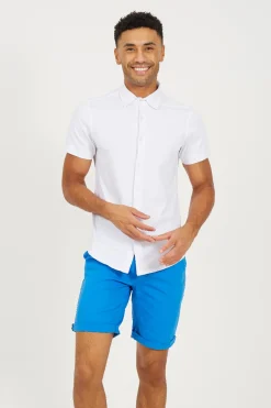 Short b&aacute;sico con cinco bolsillos