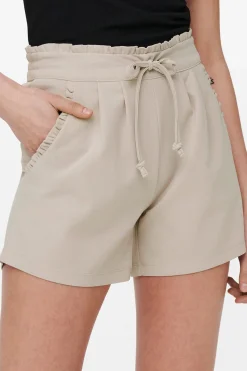 Short detalle ondulado