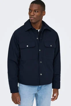 Sobrecamisa manga larga.