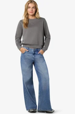 sudadera bordado marca