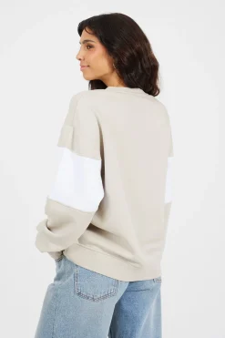 Sudadera con bordado