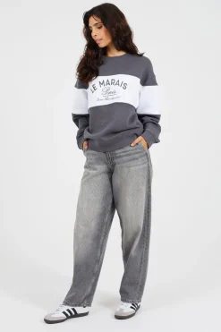 Sudadera con bordado