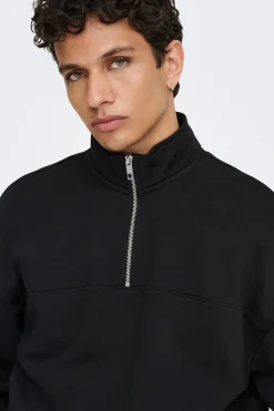 Sudadera con cremallera.