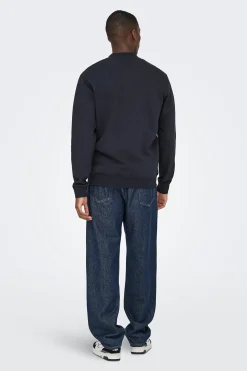 Sudadera estilo bomber.