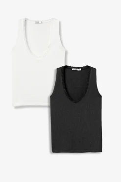 Top ajustado sin mangas