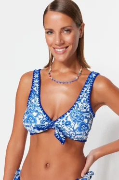 Top de bikini triangular damasco lazos