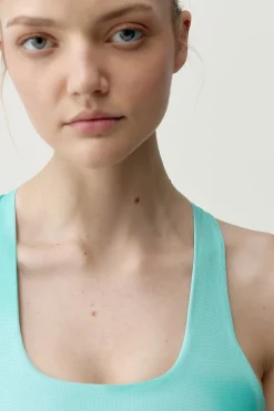 Top deportivo Elizabeth azul