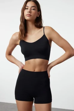 Top deportivo tirantes