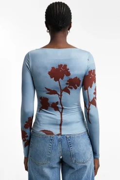 Top estampado manga larga