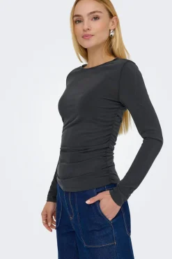 Top fruncido manga larga