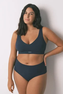 Top sin costuras LOVELY canal&eacute; azul oscuro