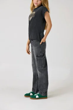 Vaquero cargo de ni&ntilde;a