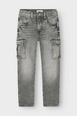 Vaquero cargo ni&ntilde;o