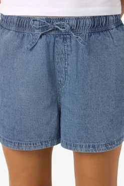 Vaquero corto ligero con cintura el&aacute;stica