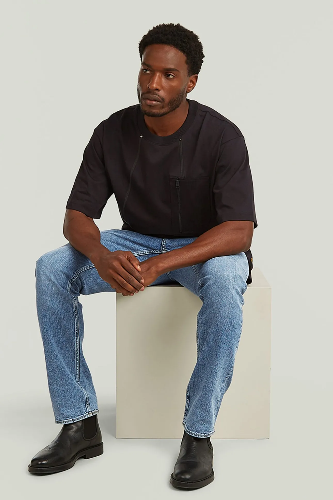 Vaquero Mosa de corte recto y talle medio