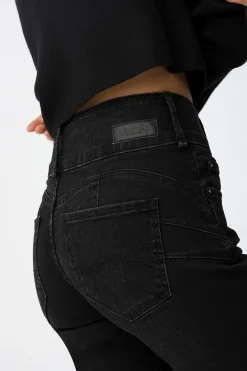 Vaqueros Double Up Flare