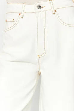 Vaqueros tipo barrel