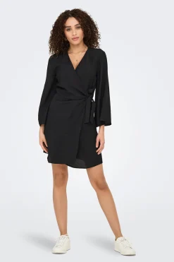 Vestido corto cruzado