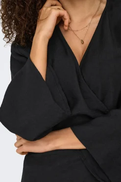 Vestido corto cruzado